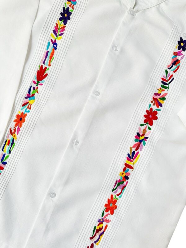 Guayabera de Lino Color Blanco Talla Grande. - Imagen 2