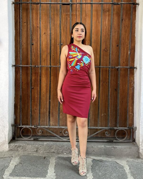 Vestido Asimétrico Talla Mediana