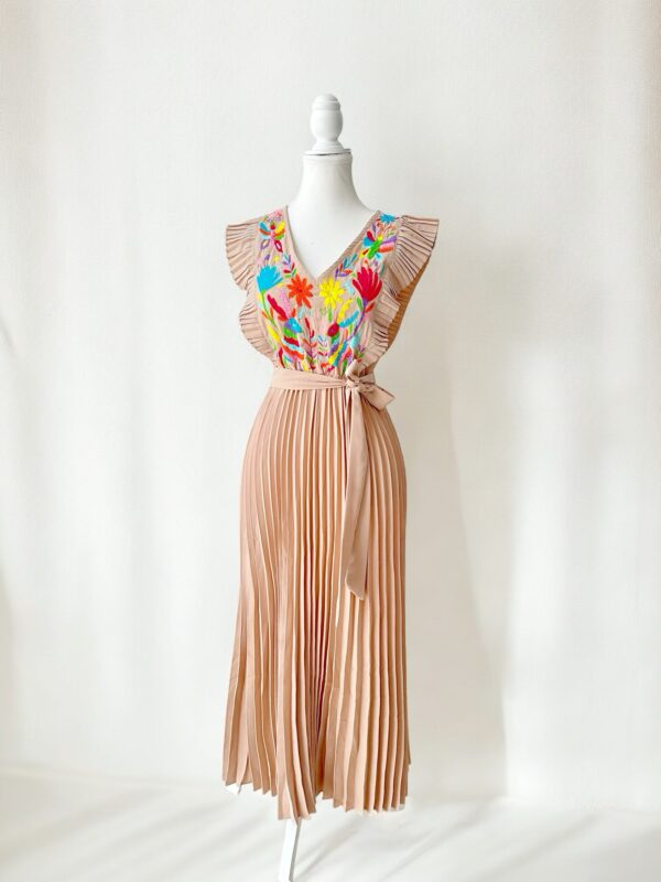 Vestido Beige Talla Chica
