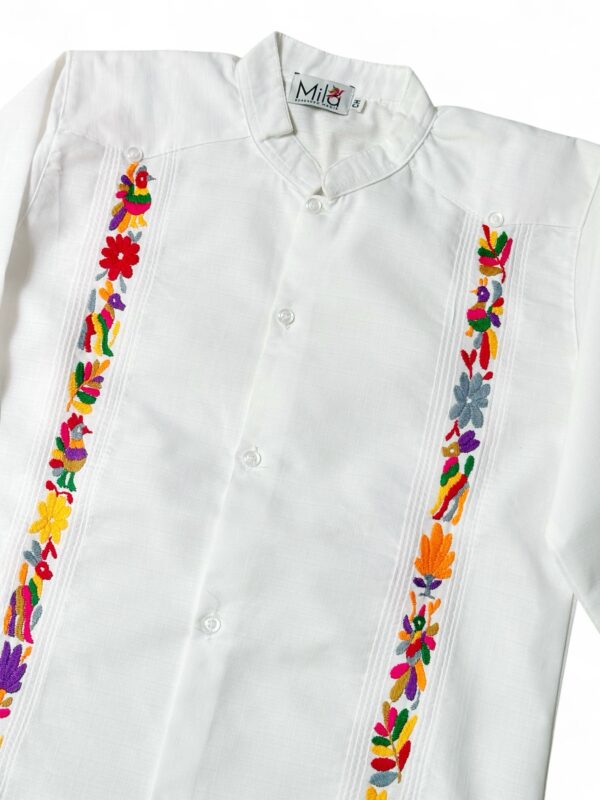 Guayabera Lino Talla Chica - Imagen 2