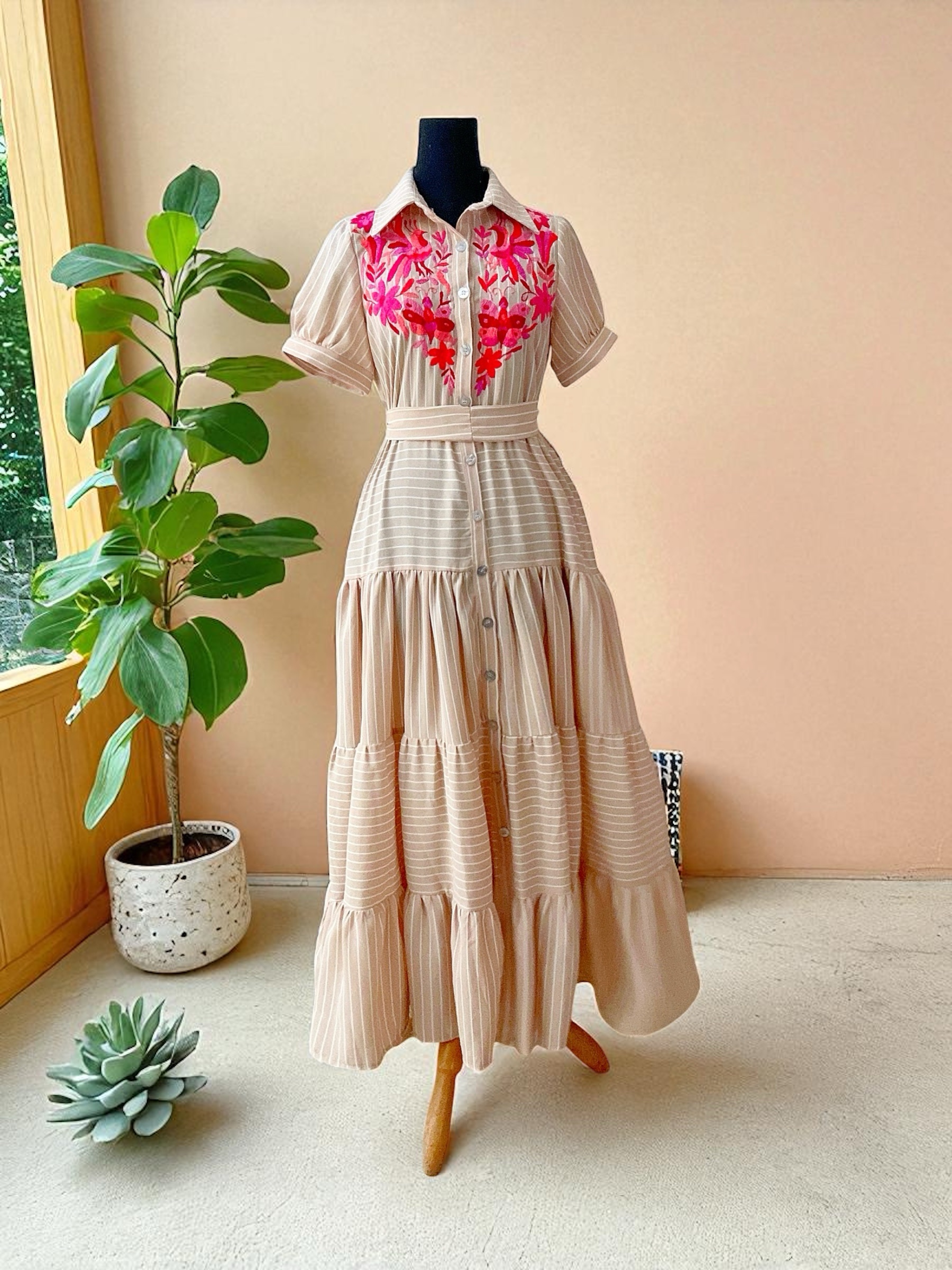 Vestido Rayas Beige Talla Chica