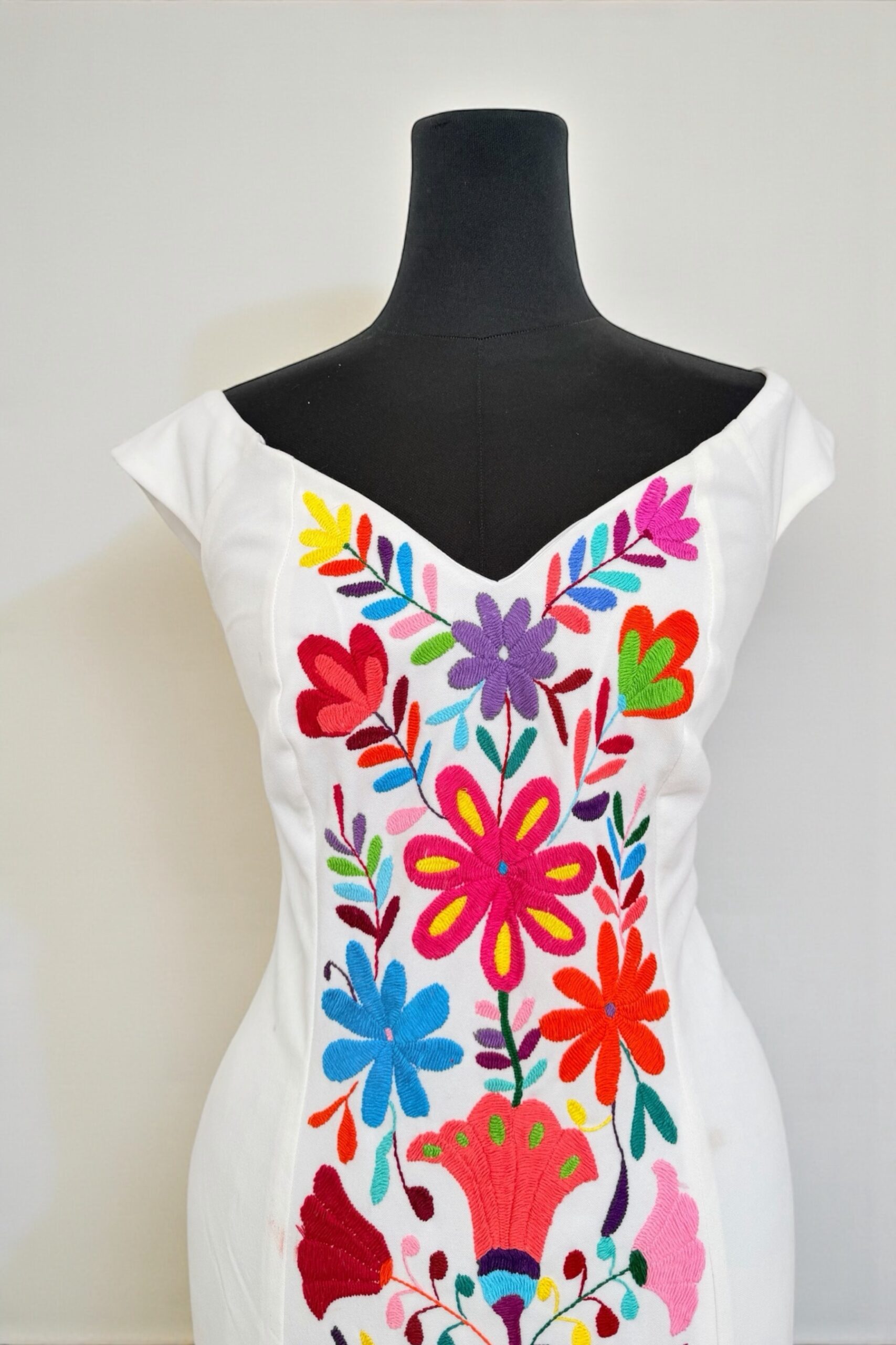 Vestido Blanco Talla Grande - Imagen 3