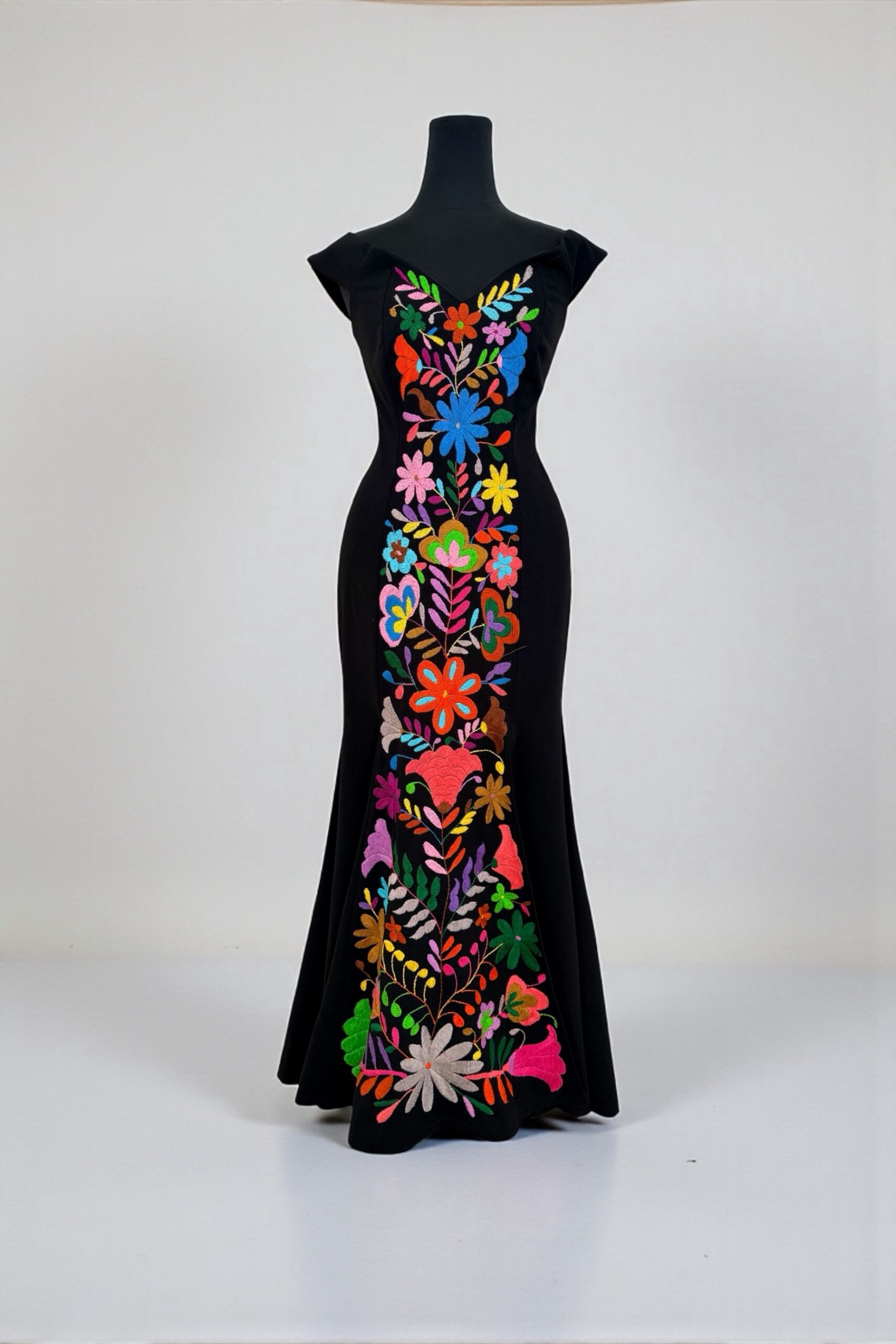 Vestido Negro Talla Grande