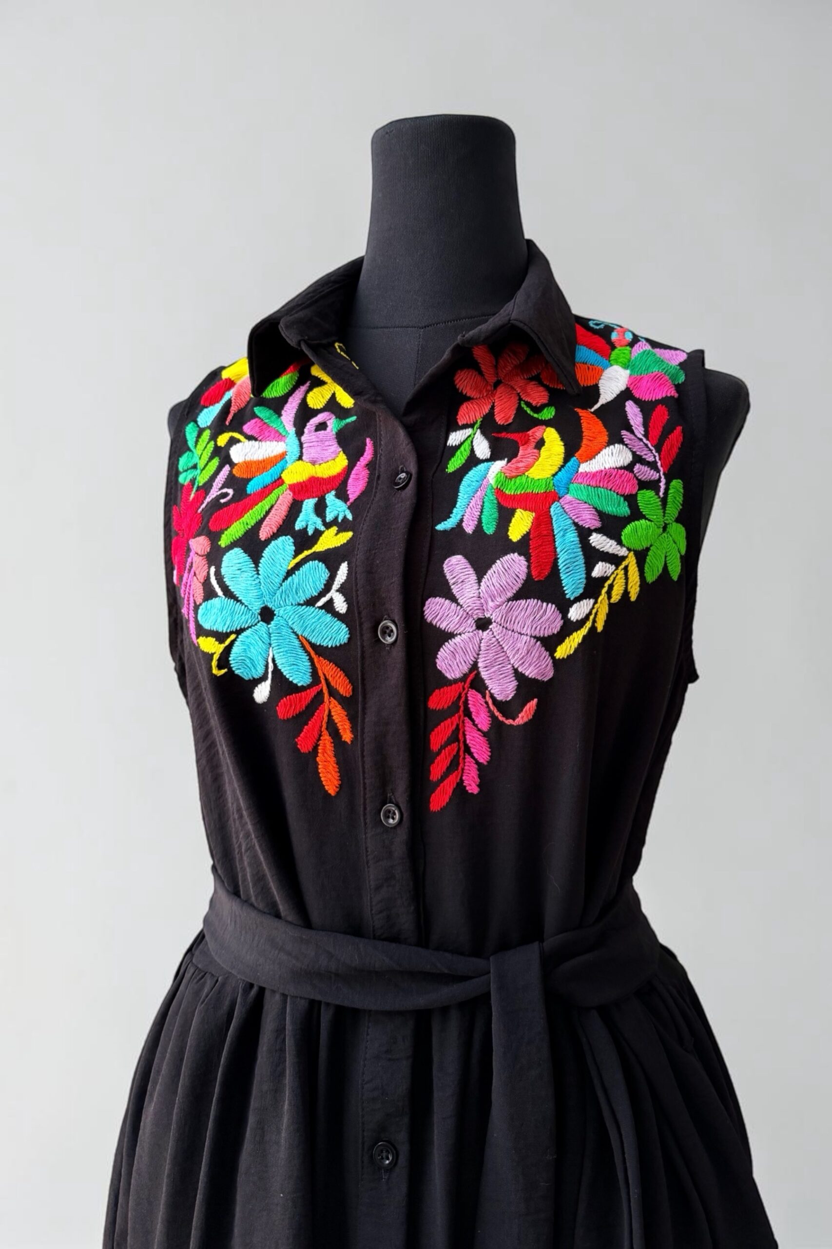 Vestido Talla Mediana - Imagen 3