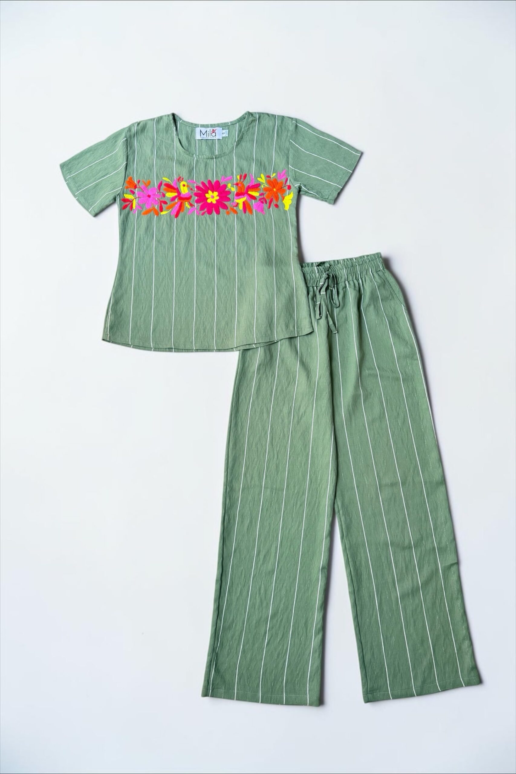 Conjunto de Blusa y Pantalón Talla Grande